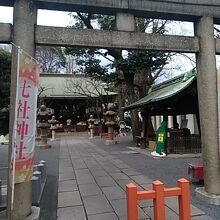 ここが神社の入口です。鳥居あり。