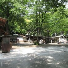 鴻神社