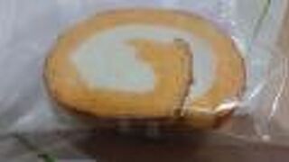 「純ロール」は、生クリームたっぷり