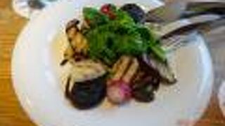 サービス良し、味良し、立地良し