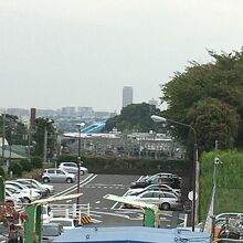 鹿島田方面の高層ビル