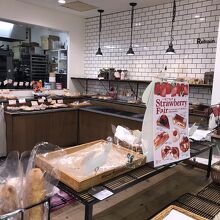 ストロベリーフェアしてました