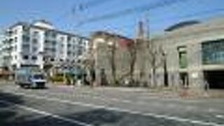 京都市の東西方向を結ぶ幹線道路