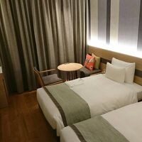 モダン、清潔感高いです。ビジネスなら広さも十分。 