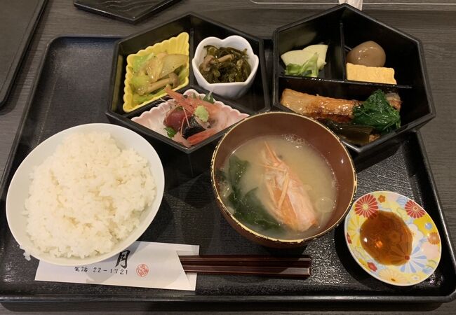 二段重ねお弁当