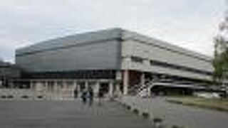 ドルフィンズアリーナ