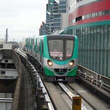 大阪メトロ 南港ポートタウン線 (ニュートラム)