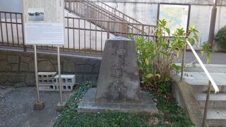 17世紀半ばから渡船の運航が行われました