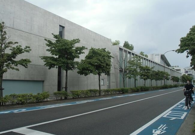 東京アートミュージアム