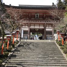 鞍馬寺山門(仁王門)