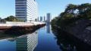 浜離宮恩賜庭園の外側