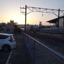 結城駅まで徒歩数分です。