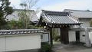 手入れが行き届いた境内が印象的でした