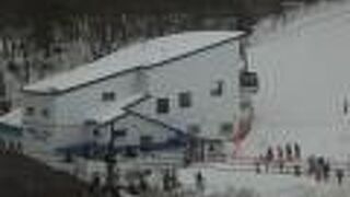 山麓線と山頂線で樹氷原の地蔵山頂へ