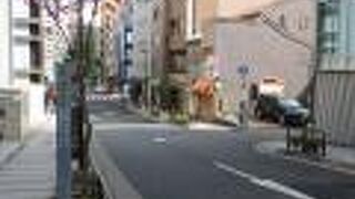 昔は坂の上に観音堂があった