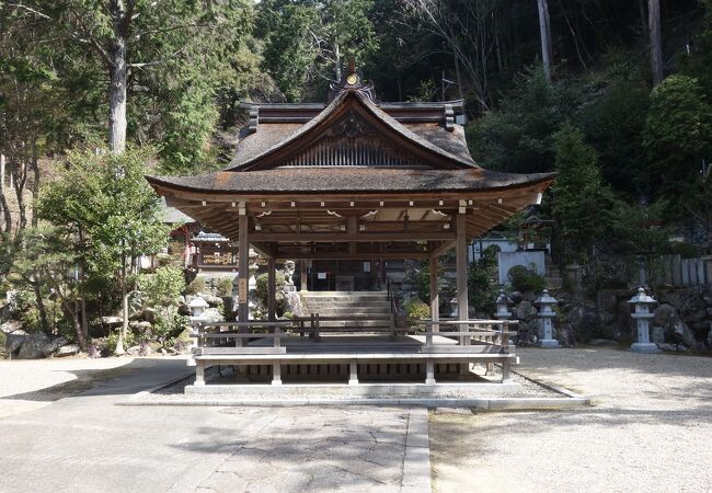 玉津岡神社