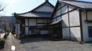 名工「伊豆の長八」の作品を鑑賞