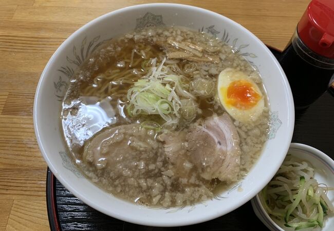 民家みたいなラーメン屋