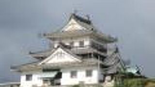 貴船城は海外からのお客さんに任せましょう。