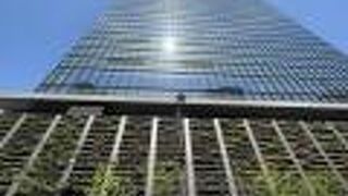 浜松駅西口で貿易センターの大規模再開発が進行中