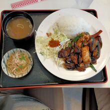 なす味噌炒め定食600円