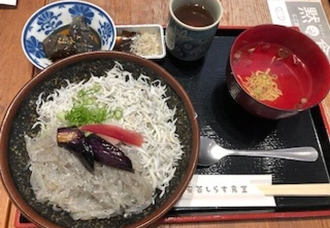 しらす丼