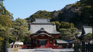 鎌倉を代表する神社