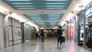 まだまだリーマン少なし