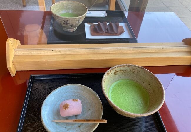 赤福本店の隣にある茶屋