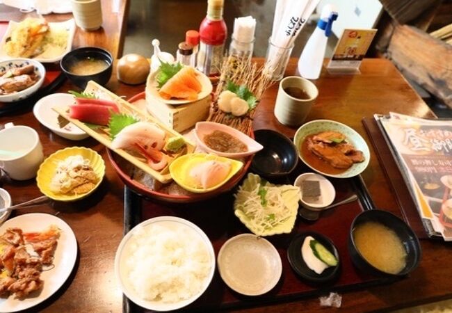 ふじ丸 小田原駅前店