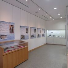 展示館内