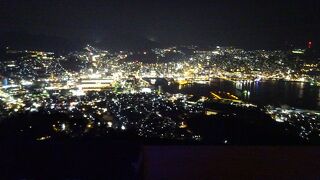 夜景は外せません