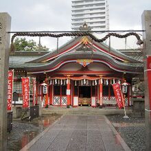 本殿に進みます。