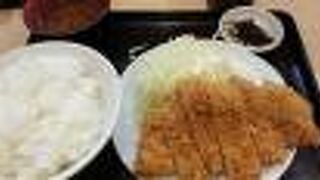 とんかつはまや 桜木町店