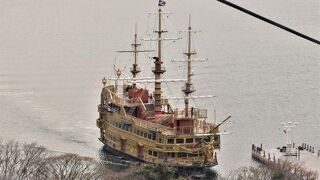 ３０分、１２００円で、芦ノ湖をゆったり航海