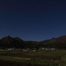 里内にあるホテルに泊まって、夜の星空も楽しむのもオススメ！