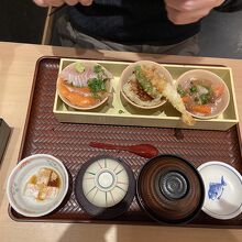 彩り玉手箱：1408円