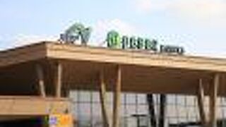 綺麗なサービスエリア