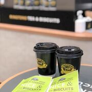 英国老舗紅茶商リントンズの世界で１つの実店舗です。