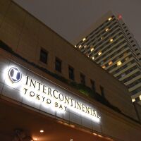 ちょっと高級なシティホテル的外観