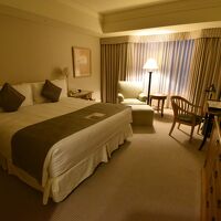 お部屋は広い！とならぬとも狭い！ともならないサイズ感。