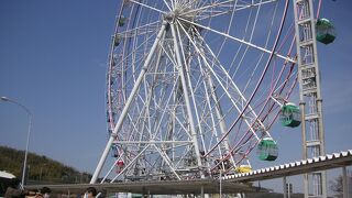 大橋を渡った最初の休憩所