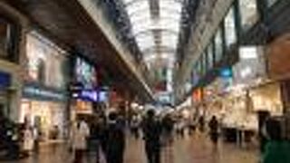 買い物になにかと便利。