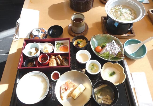 エクシブ軽井沢ムセオ２泊　日本料理花木鳥の朝食