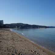 すばらしい砂浜。良い海水浴場。