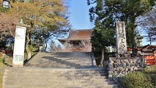 秘仏である蔵王権現を擁する吉野信仰の中心