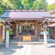 小さいですが趣のある神社です