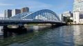 隅田川大橋寄りの東岸からは遮るものがなく美しさを堪能