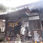 ひがし茶屋街にある神社