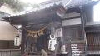 ひがし茶屋街にある神社